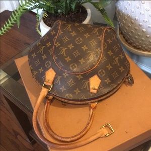 Louis Vuitton bag
